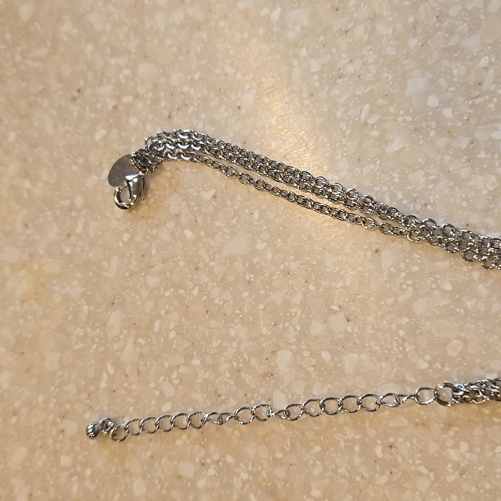 Lia Sophia Necklace - Picture 5 of 5